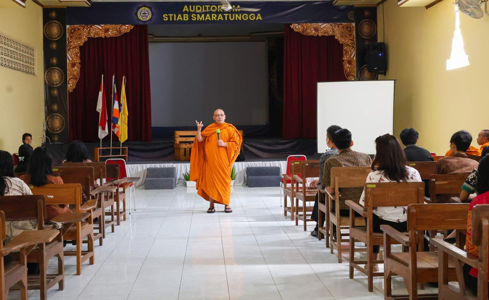Sivitas Akademika STIAB Smaratungga Dukung Pentingnya Berorganisasi BEM